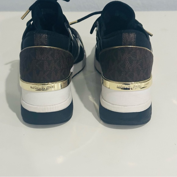 Michael Kors women’s tennis shoes black and brown - Picture 4 of 5